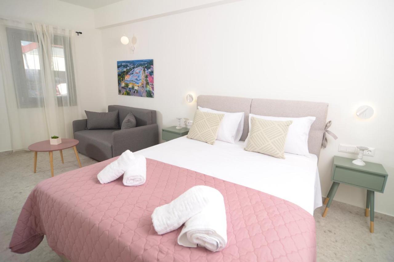 Isavella'S Apartments Under The Castle กาลามาตา ภายนอก รูปภาพ